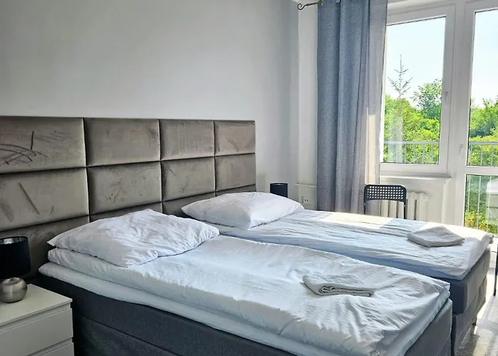 Za Jeziorem Rogozno (Oborniki)