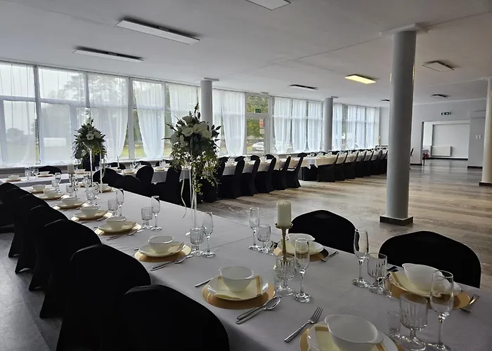 فندق Za Jeziorem روغوزْنو